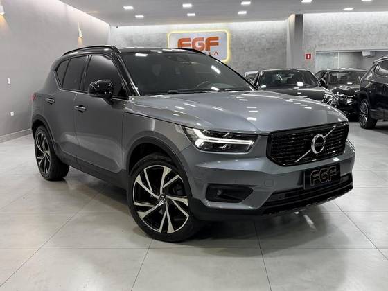 VOLVO XC40 2.0 T5 GASOLINA R-DESIGN AWD GEARTRONIC VOLVO XC40 2.0 T5 GASOLINA R-DESIGN AWD GEARTRONIC